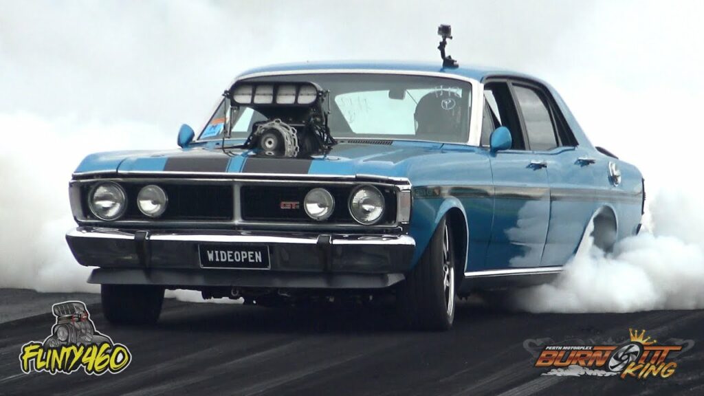 VIDEO: BLOWN XY FALCON || WIDE OPEN || STEERING ISSUES AT BURNOUT KING